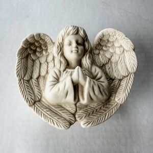 Porcelain Angel Trinket Box 1990's (3 1/2 Inches) Baptism‎ First Communion Gift